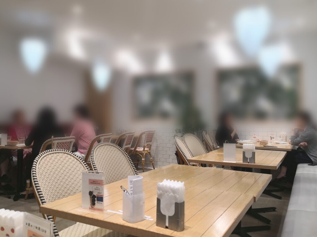 店内の風景|果実園リーベル藤沢店